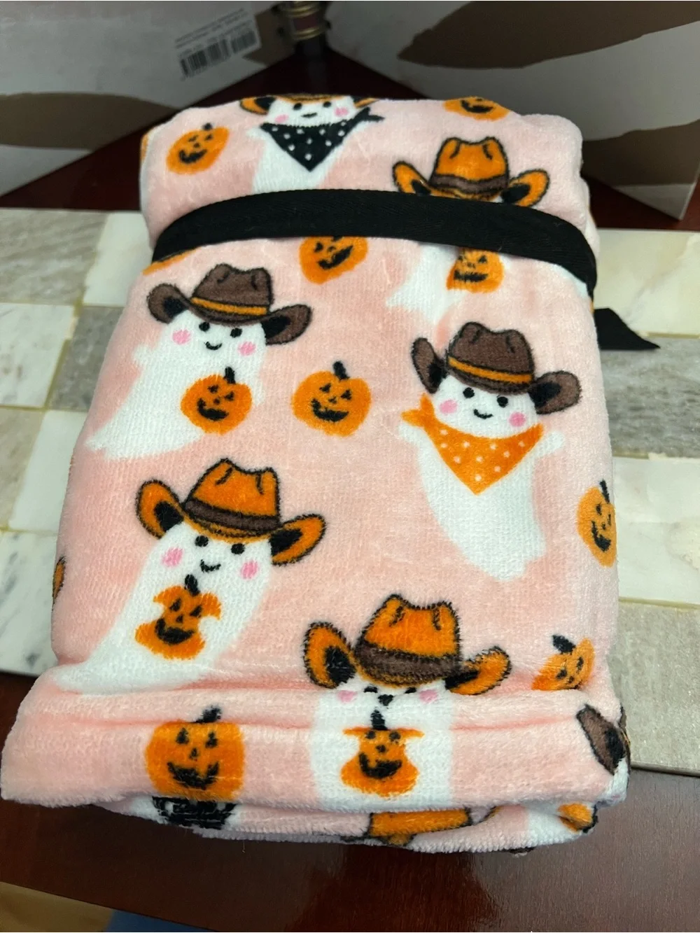 Casaba Halloween Cowboy Ghost Pink Hand Towel Set of 2